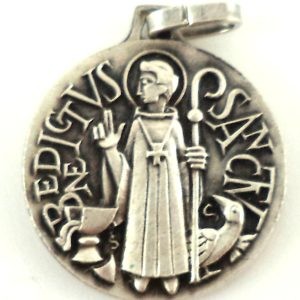 Saint Benedictus silver-plated 18mm medal pendant with engraved Saint Benedict